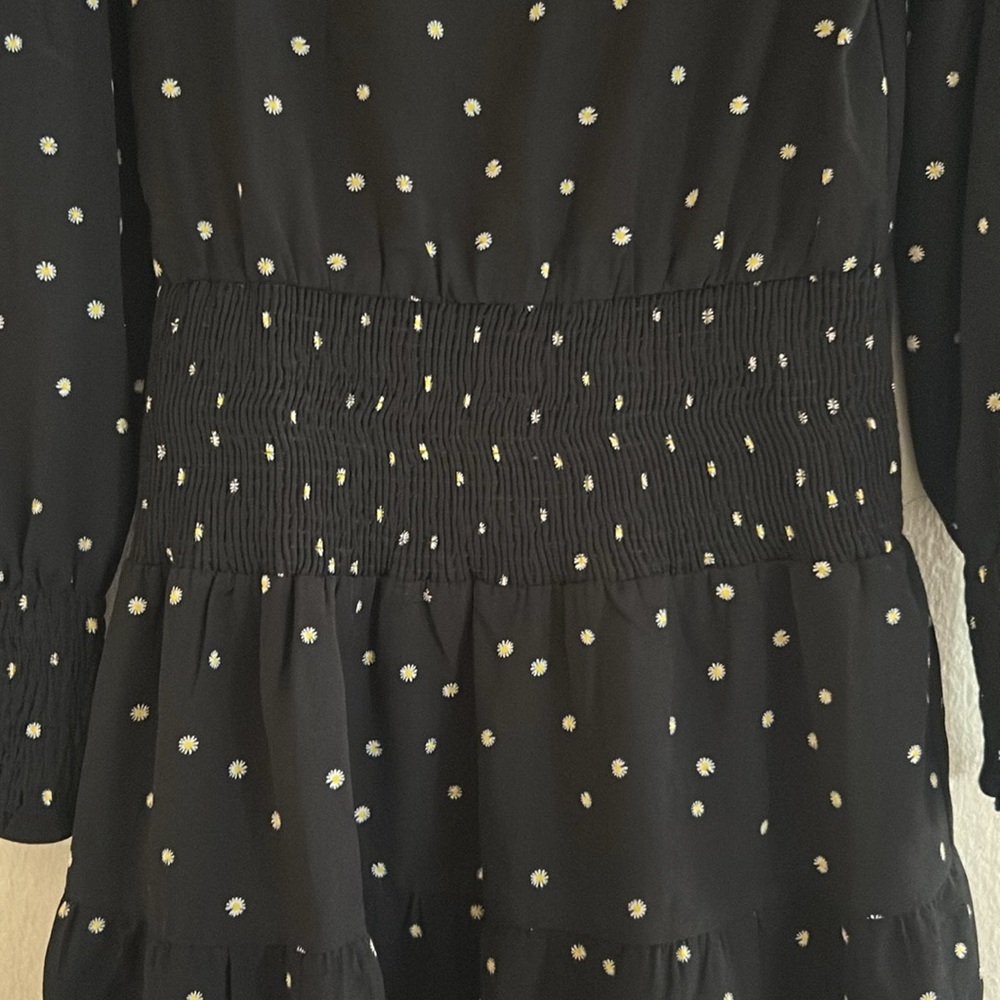 Heartloom Dress - Picture 3 of 4